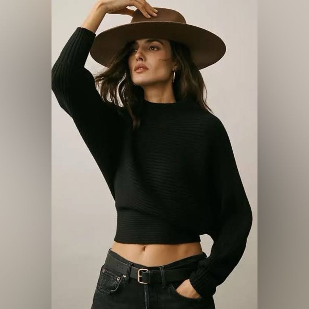 Anthropologie The Kendall mock-Neck Sweater